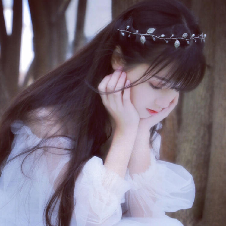 永野芽郁（饰 三条燕） - 海外剧字幕组在线观看 - 线上观影